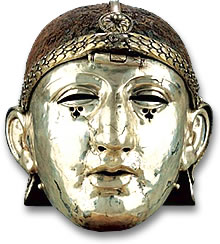 Casco de plata romana y máscara facial