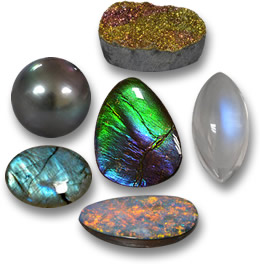 Pierres précieuses irisées : pyrite arc-en-ciel, pierre de lune, doublet d'opale, labradorite, perle et ammolite