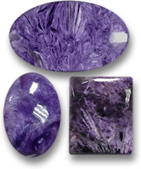 Pierres précieuses de charoïte violette
