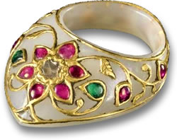 White Nephrite Jade, Gold, Ruby and Emerald Mughal Ring