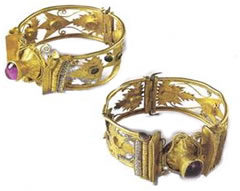 Par de pulseras de oro de la antigua Grecia
