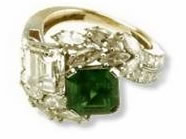 The emerald engagement ring of Jacqueline Kennedy Onassis