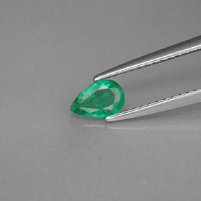 0.32 ct Natural Green Emerald