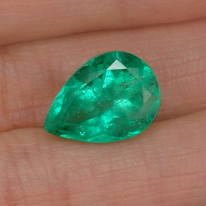 4.79 ct Natural Green Emerald