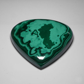 2590.5 ct Natural Green Malachite