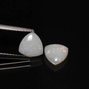 0.91 ct total Natural Multicolor Opal