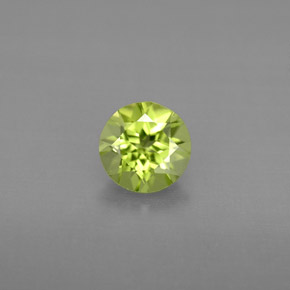 0.84 ct Natural Lively Green Peridot