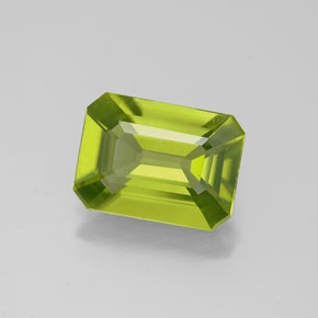 1.75 ct Natural Lively Green Peridot
