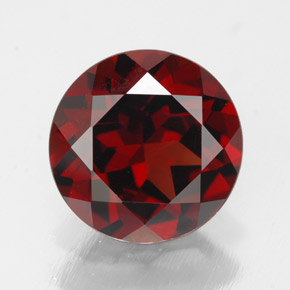 3.01 ct Natural Deep Red Pyrope Garnet