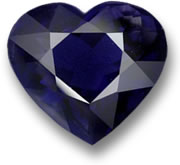 Gemme d'iolite en forme de coeur