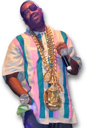 Slick Rick, mostrando i suoi gioielli