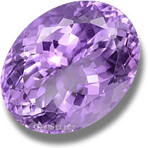 Innerlich makelloser Amethyst-Edelstein