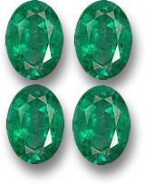 Oval emerald gemstones