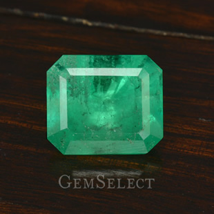 Emerald-Cut Emerald Gemstone