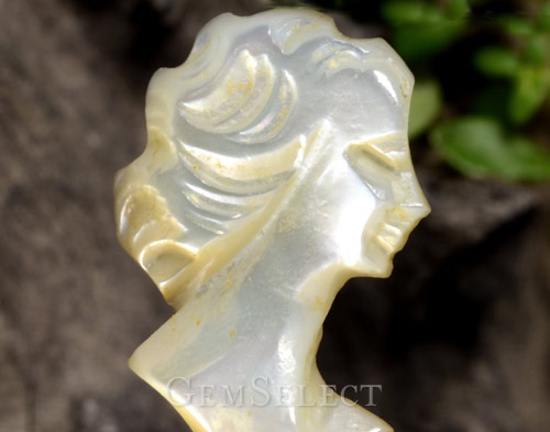 Mother of Pearl Cameo Carving