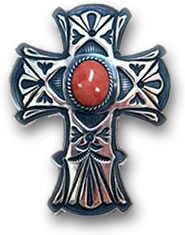 Pendentif croix en argent poinçonné et corail