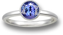 Bague de fiançailles solitaire en tanzanite