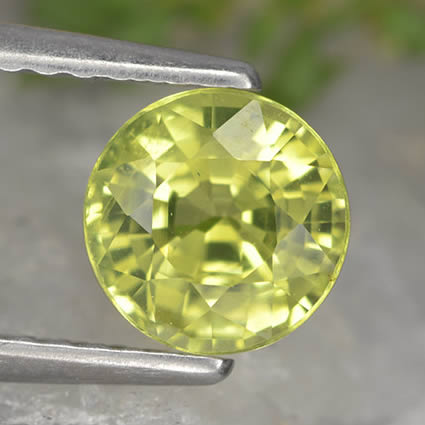 Heller und lebendiger Chrysoberyll