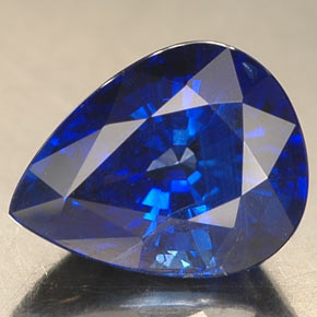 Saphir bleu bleuet VS 2,3 ct