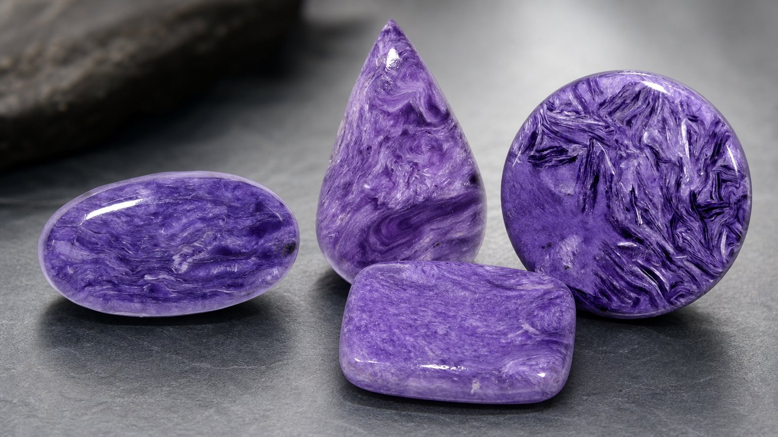Natural Charoite gemstones - buying guide
