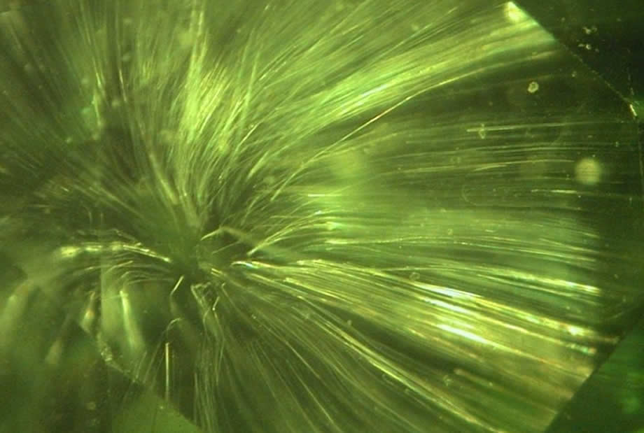 Horsetail Inclusions in Demantoid Garnet