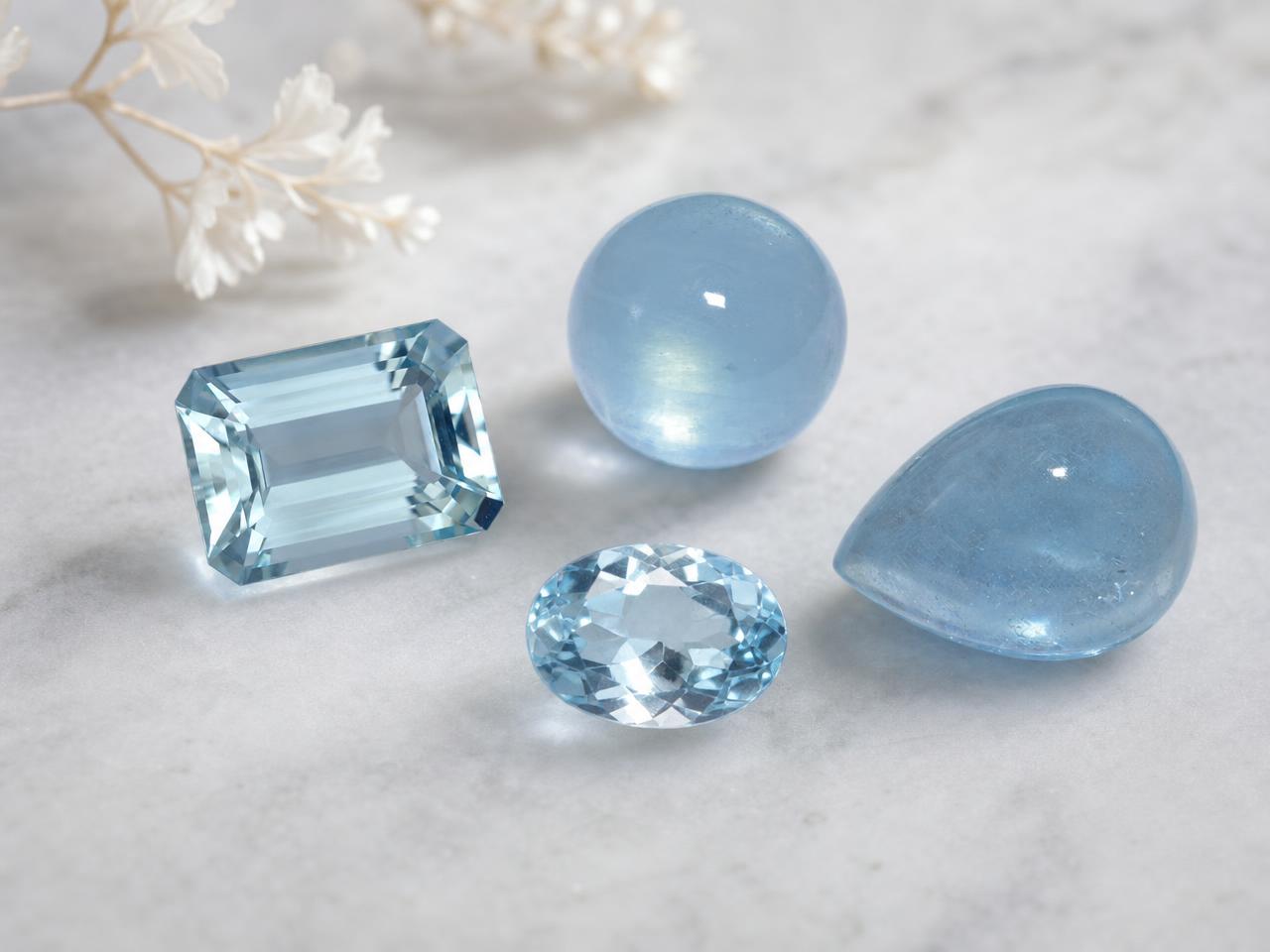 Loose aquamarine gemstones for March birthstone jewelry