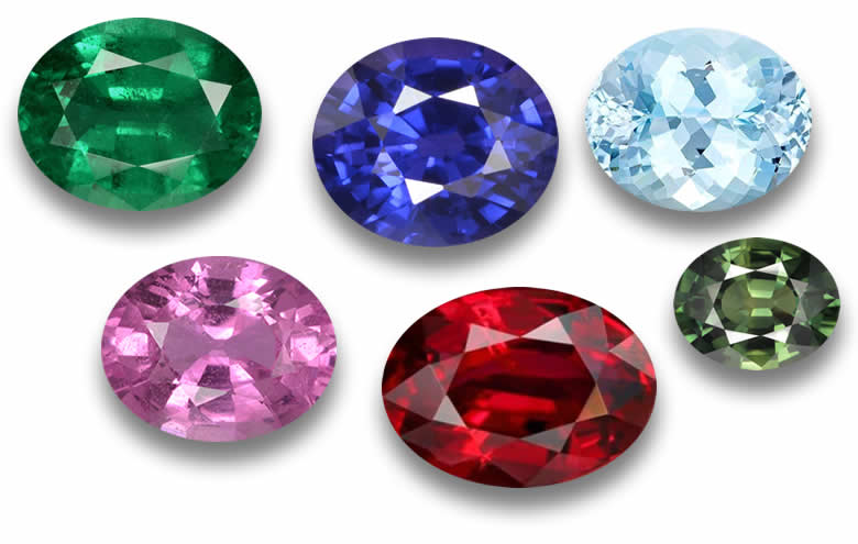 Oval Gemstones for Engagement Rings: Blue, Red, Pink, Green and Yellow Stones