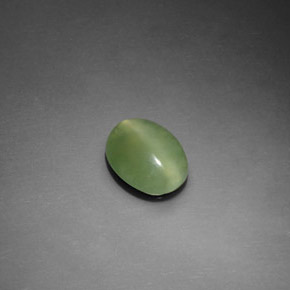 0.91 ct Green Actinolite Cat's Eye Stone, Natural Actinolite Cat's Eye in Oval Cabochon Shape for Sale