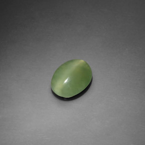 Actinolite Cat's Eye Gemstone in 8 x 6 mm (calibrated) Size for Sale, Actinolite Cat's Eye Stone in Green Color