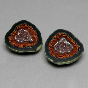 32.67 ct Multicolor Agate Geode Stone, Natural Agate Geode in Fancy Crystal Cluster Shape for Sale
