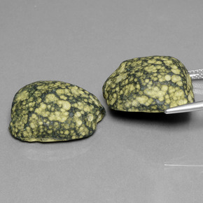 Agate Geode Gemstone in 20.5 x 19.8 mm Size for Sale, Agate Geode Stone in Multicolor Color