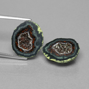 16.34 ct Multicolor Agate Geode Gemstone, Agate Geode Gem in Fancy Crystal Cluster Shape for Sale.