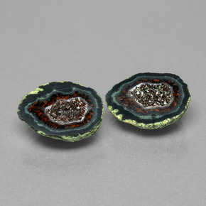 16.34 ct Multicolor Agate Geode Stone, Natural Agate Geode in Fancy Crystal Cluster Shape for Sale