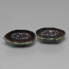 13.82 ct Multicolor Agate Geode Stone, Natural Agate Geode in Fancy Crystal Cluster Shape for Sale