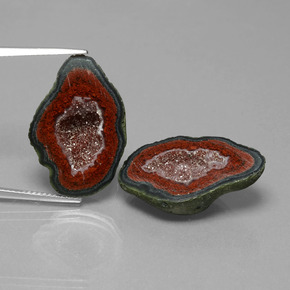 14.6ct Fancy Crystal Cluster Multicolor Agate Geode for sale thumb image of 14.6ct Fancy Crystal Cluster Multicolor Agate Geode (ID: 450225)