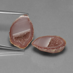 23.37 ct Multicolor Agate Geode Gemstone, Agate Geode Gem in Fancy Crystal Cluster Shape for Sale.