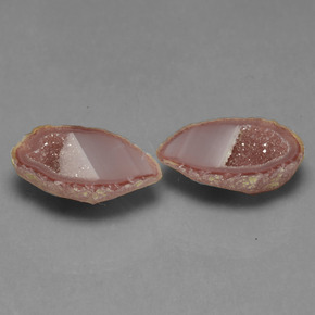 23.37 ct Multicolor Agate Geode Stone, Natural Agate Geode in Fancy Crystal Cluster Shape for Sale