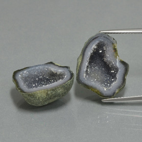 Mehrfarbig Achat-Geode Edelstein - 8.6ct Ausgefallene Kristall-Cluster (ID: 454759)