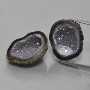 13.09 ct Multicolor Agate Geode Gemstone, Agate Geode Gem in Fancy Crystal Cluster Shape for Sale.