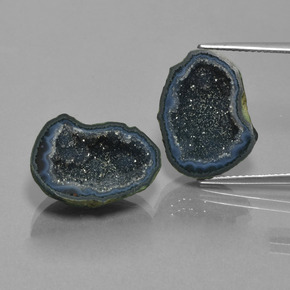 11.90 ct Multicolor Agate Geode Gemstone, Agate Geode Gem in Fancy Crystal Cluster Shape for Sale.