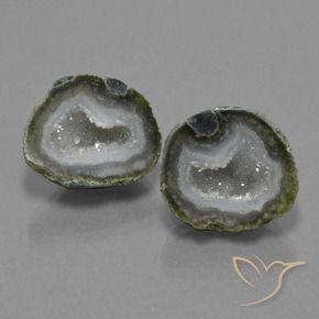 21.43 ctw Multicolor Agate Geode Stones, Natural Agate Geode in Fancy Crystal Cluster Shape for Sale