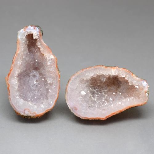 17.53 ctw Multicolor Agate Geode Gemstones, Agate Geode Gems in Fancy Crystal Cluster Shape for Sale.