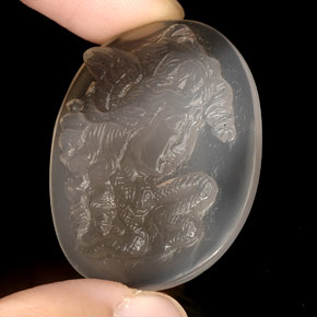 34.11 ct Bi-color Agate Gemstone, Agate Gem in Medusa Cameo Shape for Sale.