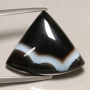 18.18 ct Multicolor Agate Gemstone, Agate Gem in Fancy Cabochon Shape for Sale.