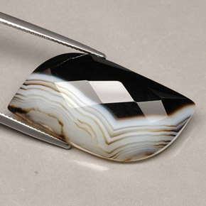 27.84 ct Multicolor Agate Stone, Natural Agate in Fancy Rose-Cut Shape for Sale