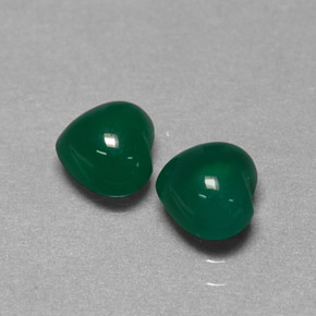 1.25 ct Green Agate Gemstone, Agate Gem in Heart Cabochon Shape for Sale.