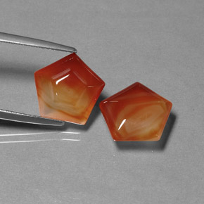8.17 ct Orange Agate Gemstone, Agate Gem in Pentagon Shape for Sale.