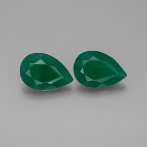 2.06 ct Green Agate Gemstone, Agate Gem in Pear Facet Shape for Sale.