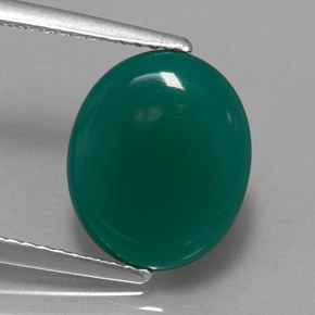 2.75 ct Green Agate Gemstone, Agate Gem in Oval Cabochon Shape for Sale.