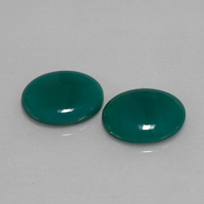 4.55 ct Green Agate Stone, Natural Agate in Oval Cabochon Shape for Sale